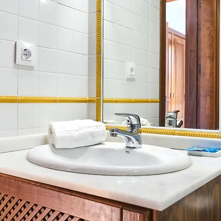 Apartman Espanhouse Lidia *
